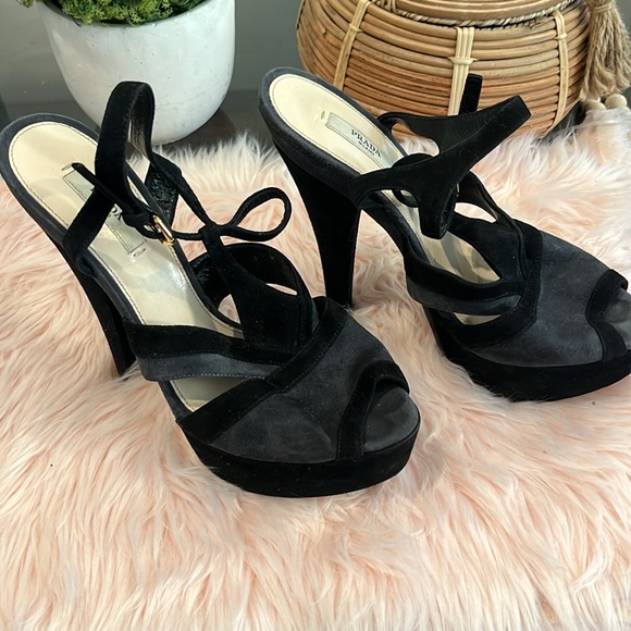 Prada Two Toned Suede Heels - Picture 2 of 7